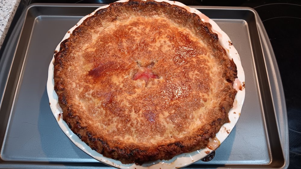 Rhubarb Pie.jpg